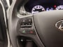 Hyundai i20 1.2 HP i-Motion Comfort | Achtertuitrijcamera | Cruise Control | Climate Control | Lichtmetalen Velgen |