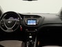Hyundai i20 1.2 HP i-Motion Comfort | Achtertuitrijcamera | Cruise Control | Climate Control | Lichtmetalen Velgen |
