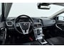 Volvo V40 2.0 T2 Nordic+ | Org NL | Dealer Ond. | Navigatie | Stoelverwarming |