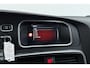 Volvo V40 2.0 T2 Nordic+ | Org NL | Dealer Ond. | Navigatie | Stoelverwarming |
