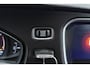 Volvo V40 2.0 T2 Nordic+ | Org NL | Dealer Ond. | Navigatie | Stoelverwarming |