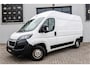 Peugeot Boxer 330 2.2 BlueHDi 140 L2H2 Premium Volle Inrichting I Trekhaak I NAV I Cam