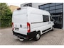 Peugeot Boxer 330 2.2 BlueHDi 140 L2H2 Premium Volle Inrichting I Trekhaak I NAV I Cam