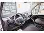 Peugeot Boxer 330 2.2 BlueHDi 140 L2H2 Premium Volle Inrichting I Trekhaak I NAV I Cam