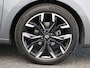 Renault Clio TCe 90pk Techno | Pack look | 17" LMV | Digitaal dashboard | Grootscherm navigatie | Stoel- en stuurwielverwarming |