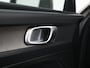 Volvo XC40 2.0 T4 Inscription | Dealer onderhouden | Panoramadak | Adaptive Cruise | BLIS | Standkachel | Trekhaak | Camera | Leder | 19"