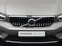 Volvo XC40 2.0 T4 Inscription | Dealer onderhouden | Panoramadak | Adaptive Cruise | BLIS | Standkachel | Trekhaak | Camera | Leder | 19"