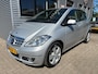 Mercedes-Benz A-klasse 160 BlueEFFICIENCY Business Class Avantgarde -5DRS.-AIRCO-CRUISECONTROL-BLUETOOTH-NAVI-LICHTMETALEN VELGEN-