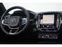 Volvo XC40 197PK B4 Plus Black Edition | Panoramadak met schuif-/kantelfunctie | 360º camera | Apple Carplay/Android Auto | Premium Audio by Harman Kardon | Electronic Climate Controle