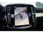 Volvo XC40 197PK B4 Plus Black Edition | Panoramadak met schuif-/kantelfunctie | 360º camera | Apple Carplay/Android Auto | Premium Audio by Harman Kardon | Electronic Climate Controle