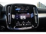 Volvo XC40 197PK B4 Plus Black Edition | Panoramadak met schuif-/kantelfunctie | 360º camera | Apple Carplay/Android Auto | Premium Audio by Harman Kardon | Electronic Climate Controle