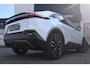 Toyota C-HR / C-HR+ CHR+ First Edition 77 kWh | Blindspot | Stuur/Stoel Verwarming