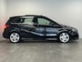 Mercedes-Benz B-klasse 180 Business Solution AMG | Pano | Stoelverwarming | Parkeersensoren V+A |