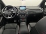 Mercedes-Benz B-klasse 180 Business Solution AMG | Pano | Stoelverwarming | Parkeersensoren V+A |