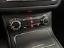 Mercedes-Benz B-klasse 180 Business Solution AMG | Pano | Stoelverwarming | Parkeersensoren V+A |