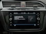 Volkswagen Tiguan 1.4 TSI eHybrid Elegance | Automaat | Apple Carplay/ Android Auto | Panorama Dak | Adaptive Cruise Control | Keyless | Matrix LED | Parkeersensoren V+A | 360 Camera | Navigatie | 12 Maand BOVAG Garantie! |