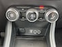 Renault Captur 1.0 TCe 100 Bi-Fuel Intens |Trekhaak | Allweatherbanden |Apple Carplay/Android Auto| Grootlichtassistent|12 maanden Bovag Garantie|