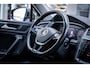 Volkswagen Tiguan Allspace 1.4 TSI Highline 7pers. Org.NL|Pano-dak|360°|Leder|Memory|Trekhaak|HuD|ACC|1e-eig.|Dealeronderhouden