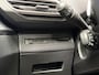 Peugeot 5008 1.2 PureTech Sport 7 Persoons Automaat (APPLE CARPLAY, GROOT NAVI, LEDER, KEYLESS, DRIVE MODE, SPORTSTOELEN, GETINT GLAS, PARKEERSENSOREN, NIEUWE APK, NIEUWSTAAT)
