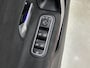 Mercedes-Benz A-klasse 180 AMG Line | Panoramadak | Elektrisch Stoelen | Night Pakket | Inclusief 24 maanden MB Certified garantie voor Europa.