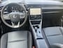 Lexus LBX Elegant 2WD | Carplay | Stoel- + stuurverwarming | (kunst) lederen bekleding | Dode hoek detectie |