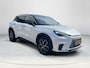 Lexus LBX Elegant 2WD | Carplay | Stoel- + stuurverwarming | (kunst) lederen bekleding | Dode hoek detectie |