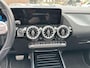 Mercedes-Benz EQA 250 Business Solution AMG 67 kWh | Panoramadak | Sfeerverlichting | Apple Carplay |