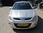 Hyundai i20 1.2i DynamicVersion nieuwe koppeling apk 19-12-2026 met trekhaak