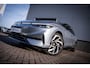 Volkswagen ID.7 Tourer Pro Limited Edition 77 kWh | 360 graden camera | Draadloze telefoonlader | Elektrisch bedienbare achterklep met sensorsturing