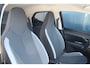 Toyota Aygo 1.0 VVT-i x-first | Incl. 12 maanden garantie | Achteruitrijcamera | Elektrische ramen | Lichtmetalen velgen | Bluetooth | Airco