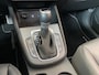 Hyundai Kona 1.6 GDI HEV Premium,Automaat,Digitaaldasbord,Head-Up Display,Keyless,Climate&Cruiscontrol Adaptief,Spraakbediening,Trekhaak,Navigatie,Achteruitrijcamera,Stoelen Elektrischbedienbaar,Stoel &Stuurverwarming,Krell Premium,Tel Lader,18 Inch Lmv