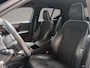 Volvo XC40 1.5 T4 Recharge R-Design 211Pk Automaat (APPLE CARPLAY, GROOT NAVI, LEDER/ALCANTARA, STUUR/STOELVERWARMING, CAMERA, TREKHAAK, SPORTSTOELEN, GETINT GLAS, LANE ASSIST, NIEUWSTAAT)