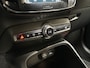 Volvo XC40 1.5 T4 Recharge R-Design 211Pk Automaat (APPLE CARPLAY, GROOT NAVI, LEDER/ALCANTARA, STUUR/STOELVERWARMING, CAMERA, TREKHAAK, SPORTSTOELEN, GETINT GLAS, LANE ASSIST, NIEUWSTAAT)