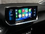 Peugeot 208 1.2 PureTech Allure Sport Automaat (VIRTUAL COCKPIT, APPLE CARPLAY, GROOT NAVI, 360 CAMERA, SPORTSTOELEN, LEDER, ADAPTIVE CRUISE, KEYLESS, NIEUWSTAAT)