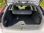 Volvo V60 T6 Plug-in hybrid AWD Plus Dark | Blis | Keyless | Trekhaak | 360 camera | Elektrische stoelen | AppleCarplay | Harman Kardon audio |