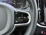 Volvo V60 T6 Plug-in hybrid AWD Plus Dark | Blis | Keyless | Trekhaak | 360 camera | Elektrische stoelen | AppleCarplay | Harman Kardon audio |