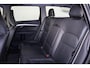 Volvo V70 T4 Inscription Edition - AUTOMAAT - Schuif/kanteldak - bi-xenon koplampen - Verwarmde voorstoelen - Lederen bekleding - Parkeersensoren voor & achter - Geventileerde voorstoelen - Cruise control - Navigatie - Volvo On Call - Standkachel - 17' LMV