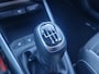 Kia Stonic 1.0 T-GDi MHEV GT-Line | Stoelverwarming | Parkeersensoren | Parkeercamera | Climate control |