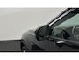 Volkswagen T-Roc 1.0 TSI Style Business TREKHAAK CARPLAY NAVI ADAPTIEF CRUISE.