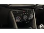 Volkswagen T-Roc 1.0 TSI Style Business TREKHAAK CARPLAY NAVI ADAPTIEF CRUISE.