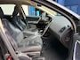 Volvo XC60 2.4 D5 215pk AWD R-Design / AUTOMAAT / NAVI / LEER / TREKHAAK