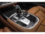 BMW 7-Serie 750i xDrive High Executive M-sport | Driving Assistant Plus | Massage | 360 camera | B&W audio | Gesture control | Panoramadak | Comfortstoelen | Stuurverwarming