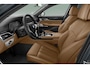 BMW 7-Serie 750i xDrive High Executive M-sport | Driving Assistant Plus | Massage | 360 camera | B&W audio | Gesture control | Panoramadak | Comfortstoelen | Stuurverwarming