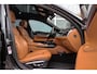 BMW 7-Serie 750i xDrive High Executive M-sport | Driving Assistant Plus | Massage | 360 camera | B&W audio | Gesture control | Panoramadak | Comfortstoelen | Stuurverwarming
