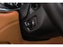BMW 7-Serie 750i xDrive High Executive M-sport | Driving Assistant Plus | Massage | 360 camera | B&W audio | Gesture control | Panoramadak | Comfortstoelen | Stuurverwarming