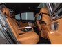 BMW 7-Serie 750i xDrive High Executive M-sport | Driving Assistant Plus | Massage | 360 camera | B&W audio | Gesture control | Panoramadak | Comfortstoelen | Stuurverwarming