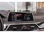 BMW 7-Serie 750i xDrive High Executive M-sport | Driving Assistant Plus | Massage | 360 camera | B&W audio | Gesture control | Panoramadak | Comfortstoelen | Stuurverwarming