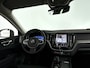 Volvo XC60 T6 Plug-in hybrid AWD Ultra Bright | Panoramadak | 360° camera | Luchtvering | Harman Kardon | Head-up display | Stoel- en Stuurverwarming | Trekhaak
