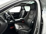 Volvo XC60 T6 Plug-in hybrid AWD Ultra Bright | Panoramadak | 360° camera | Luchtvering | Harman Kardon | Head-up display | Stoel- en Stuurverwarming | Trekhaak