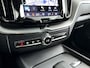 Volvo XC60 T6 Plug-in hybrid AWD Ultra Bright | Panoramadak | 360° camera | Luchtvering | Harman Kardon | Head-up display | Stoel- en Stuurverwarming | Trekhaak
